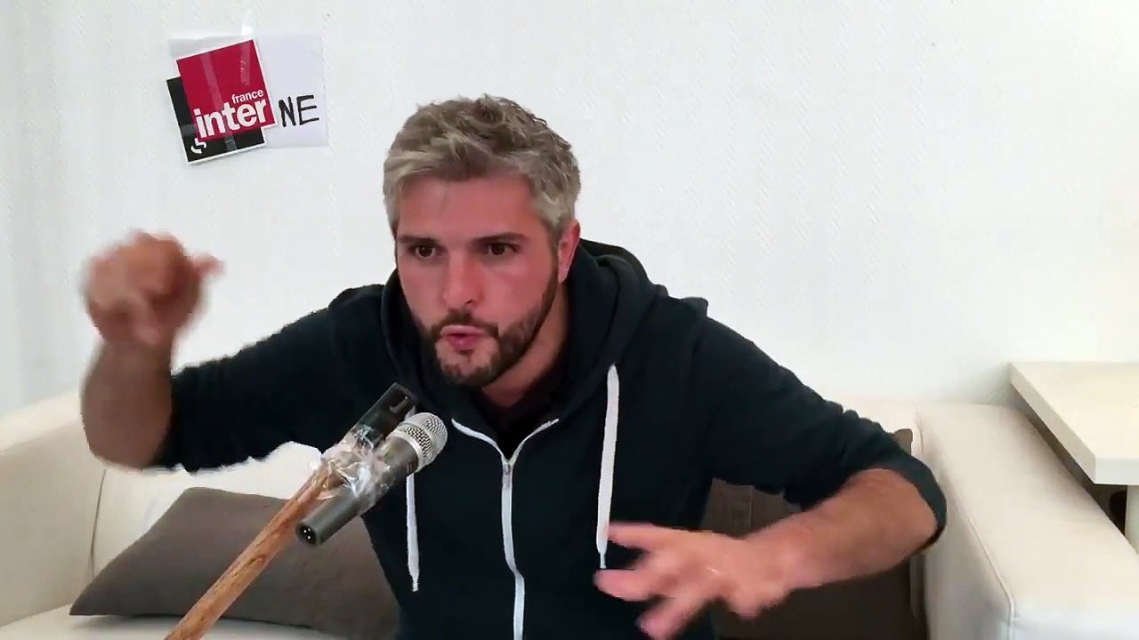 Voici la chronique censurée de Pierre Emmanuel Barré - 26 avril