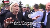 Peu avant Emmanuel Macron, Marine Le Pen avait rendu visite aux salariés Whirlpool d'Amiens