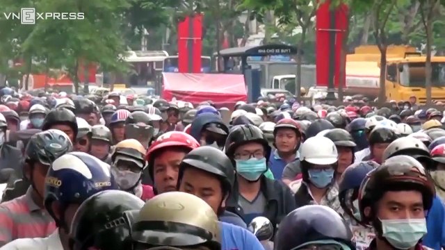 VnExpress | Thời sự | Chủ tịch nước: 'Cấm ngay xe máy là quyết định nóng vội'