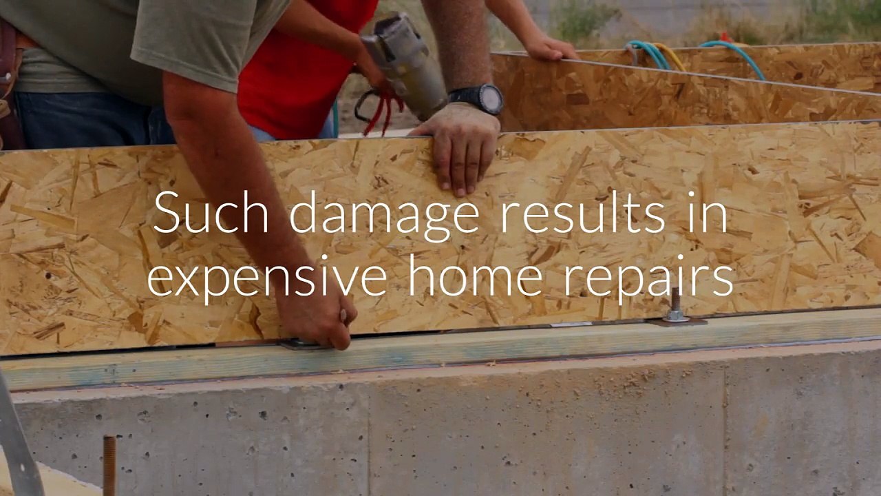 Top Signs that You Need to Call in The Plumbers for Urgent Assistance
