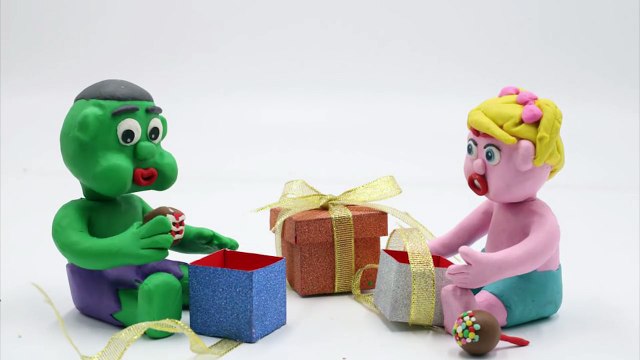 Bad Baby Hulk Broken Leg vs Elsa ❤ Superhero In Real Life Stop Motion Animation