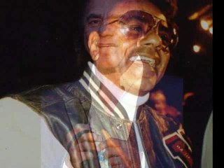 Johnny Mathis - Alfie. ( HQ )