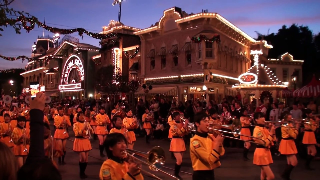 Kyoto Tachibana HS Band - Disneyland 2011