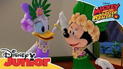 Mickey Mouse Clubhouse - Clear the Snow! - Official Disney Junior Africa