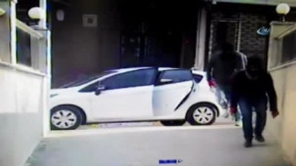 Zanlıların Dehşete Düşüren Gasp Anı Güvenlik Kamerasında