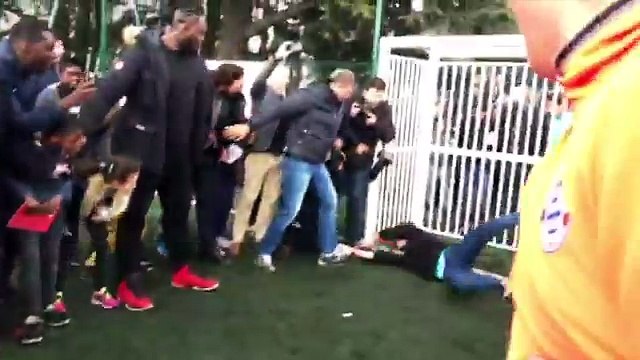 Emmanuel Macron accueilli chaleureusement à Sarcelles