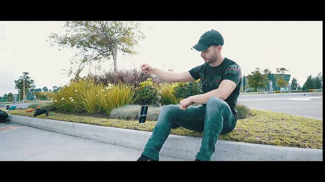 Samsung Galaxy S8 Drop Test from 1000 Feet!! - Durability REVIEW - YouTube