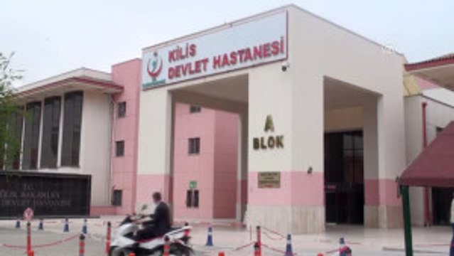 Suriye'deki Iç Savaş - Çatışmalarda Yaralanan 2 Suriyeli, Tedavi Için Türkiye'ye Getirildi