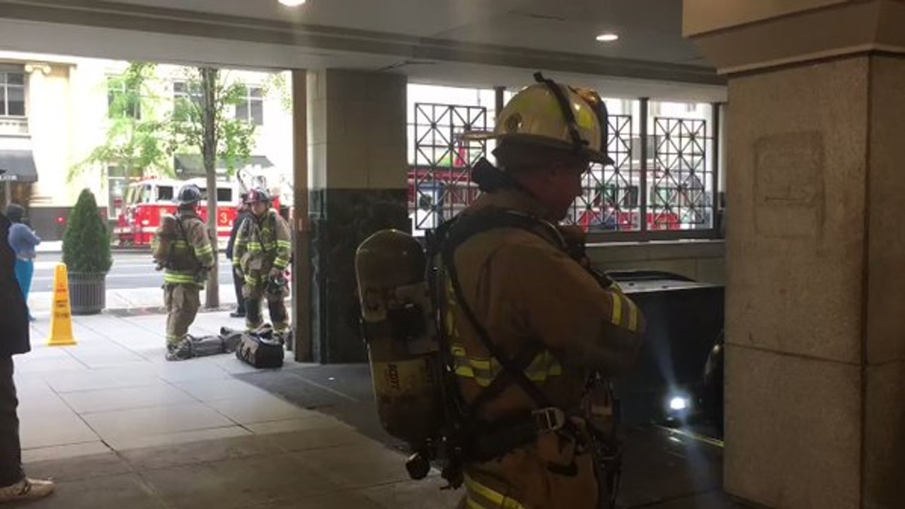 Firefighters Respond to Smoke Between DC Metro Stations