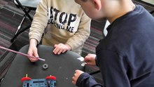 MAGNETIC GO-CARTS