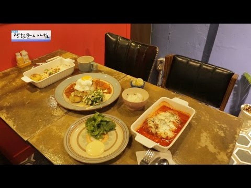 망리단길 핫 플레이스! 빨간대문? [광화문의 아침] 333회 20161011