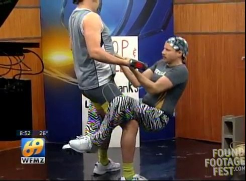 Ces débiles vous montrent comment faire du sport !