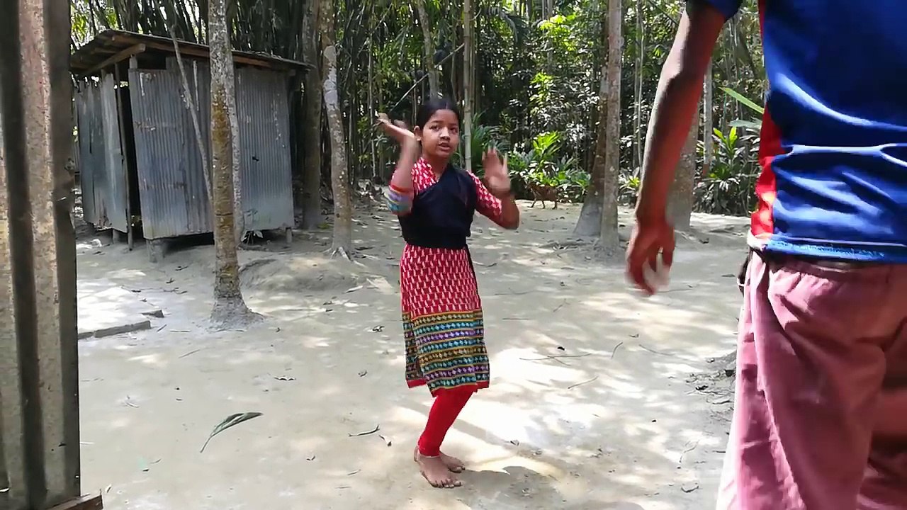 ডানা কাটা পরি, গ্রামের মেয়ের নাচ।না দেখলে মিস করবেন।