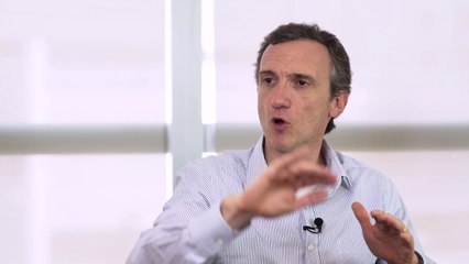 InfoMoney Fora da Curva com Florian Bartunek