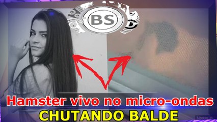 ADOLESCENTE FRITOU VIVO UM PORQUINHO DA INDIA NO MICRO-ONDA PARA SE AMOSTRAR. CHUTANDO BALDE