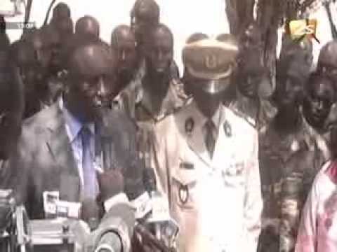 Visite du Président Macky Sall à Bango Camp Militaire - Xibaar Yi - 09 Juin 2012