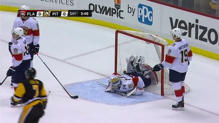 Gotta See It: Kessel floats puck over net, Hornqvist bats it out of air and in