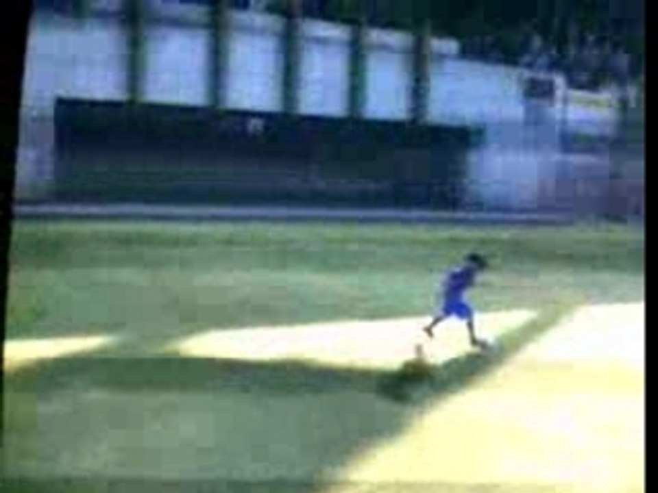 fifa 08 ronaldinho lucarne