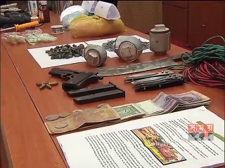 অস্ত্র, বিস্ফোরক ও জিহাদি বইসহ ৩ জঙ্গি গ্রেফতার