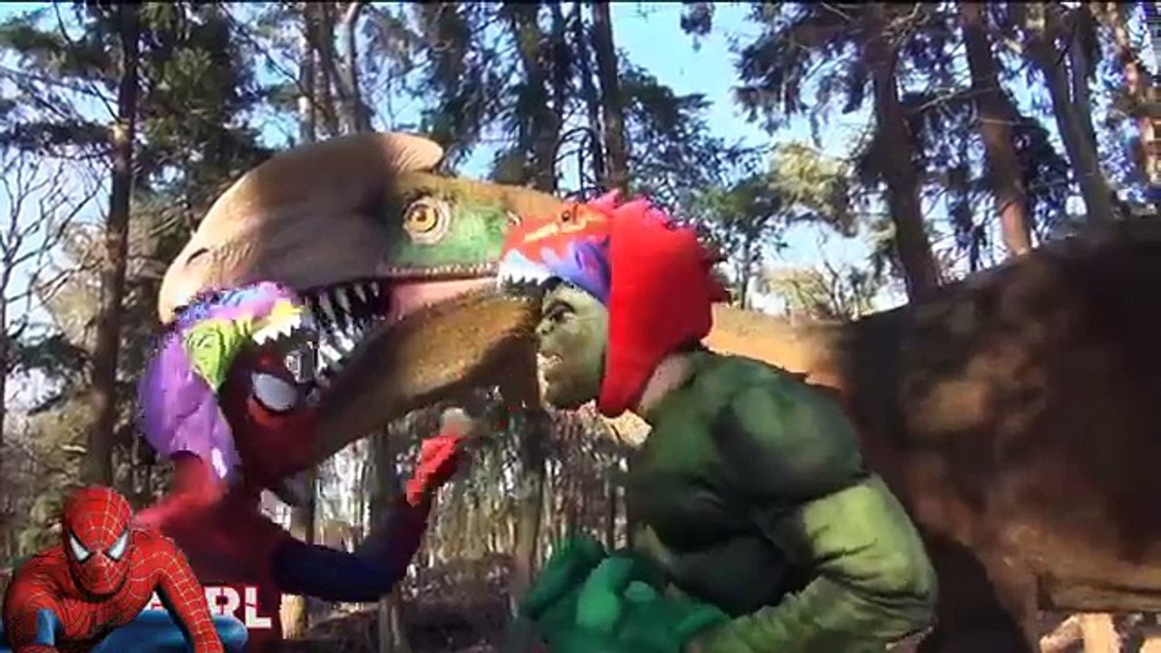 Spiderman POO! T Rex pooped SPIDERMAN Amazing Superheroes Funny Prank Fun Prince