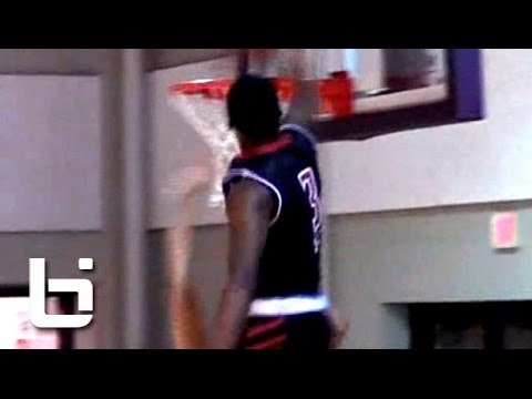 15 Y/O Nazreon Reid Gets His Head to Rim Level While Catching Alley-Oop On Defender!