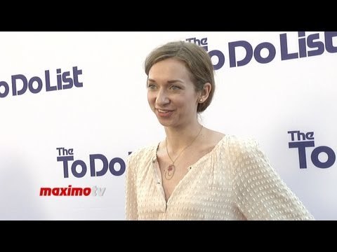 Lauren Lapkus THE TO DO LIST Los Angeles Premiere Purple Carpet Arrivals