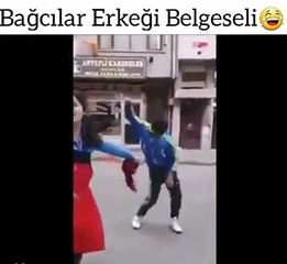 Dişisini Etkilemeye Çalışan Bağcılar Genci