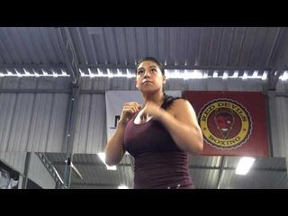 Marisela Conejo shadow boxing  EsNews Boxing