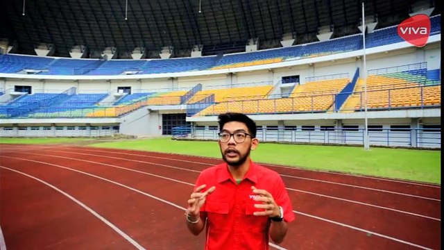 Gelora Bandung Lautan Api, Stadion Megah Tapi...