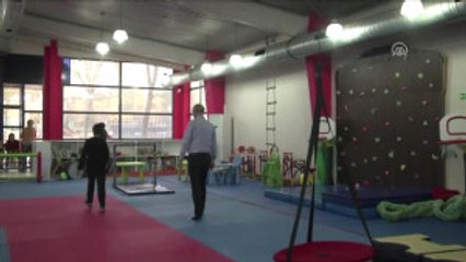 Engelli Çocukların "Gönüllü" Doktoru