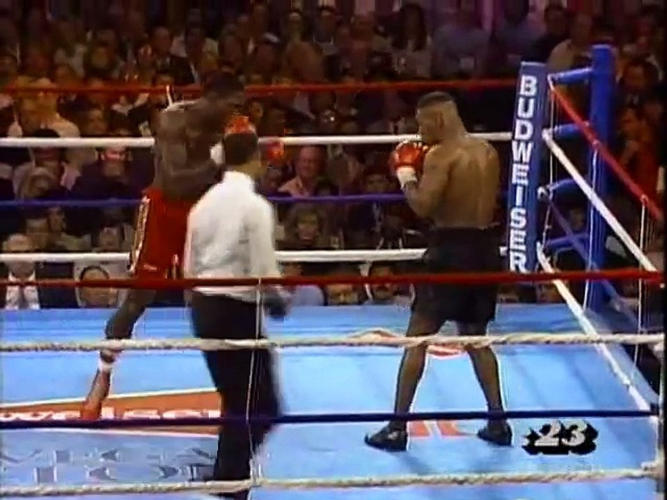 Frank Bruno vs Mike Tyson by MMA BOXING MUAY THAI