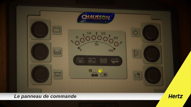 FR07 - LE PANNEAU DE COMMANDE - HERTZ Trois Soleils : Location de camping-cars