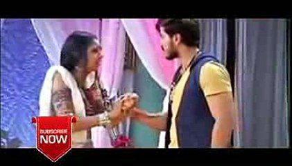 -- Ghulaam -- (29 April 2017) Rangeela ne Jalaai Shivani ki Cheeje