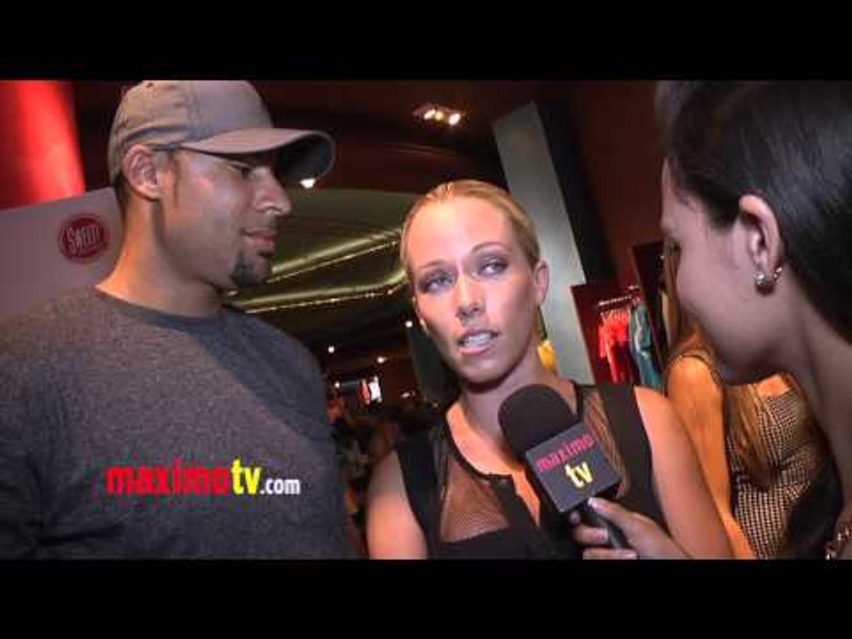 Kendra Wilkinson "My Show Kendra On Top Is Real and Noone Else Can ..." - New Season on WE tv