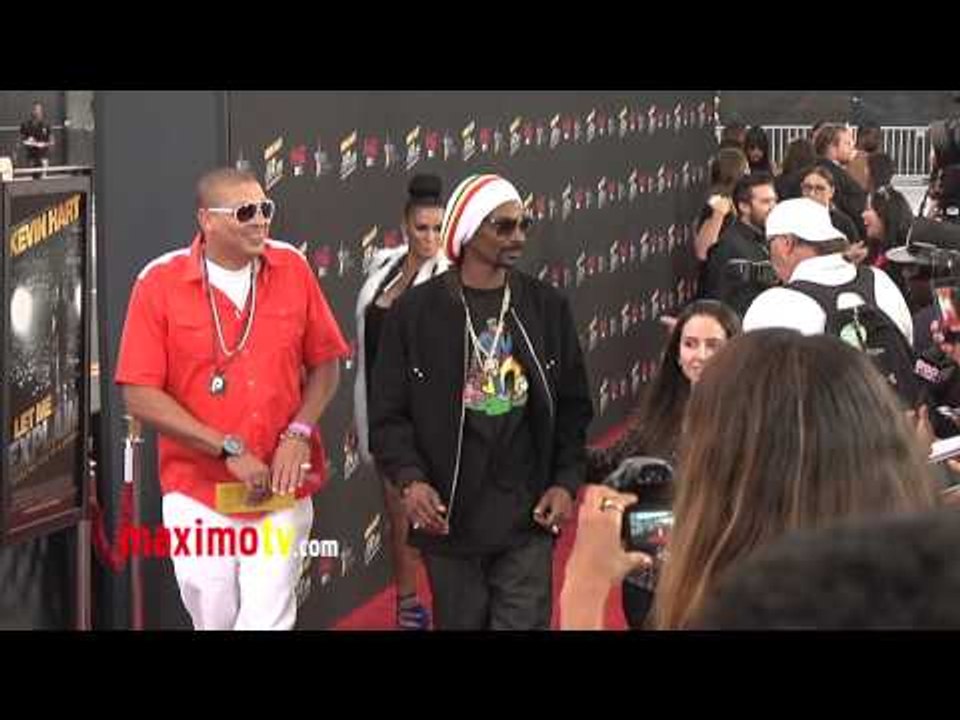 Snoop Dogg at KEVIN HART "Let Me Explain" Movie Premiere Red Carpet in Los Angeles