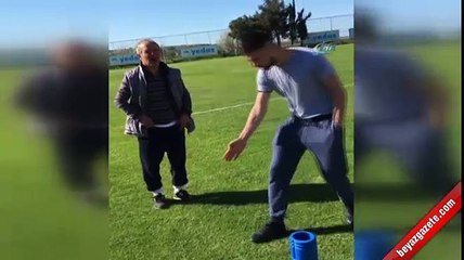 Kafa attığı yumurta kafasında patladı