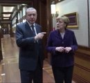 Erdoğan'dan Kendisine Hakaret Eden Alman Böhmermann'a Suç Duyurusu