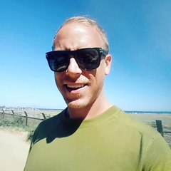 I like getting caught in the rain?☔