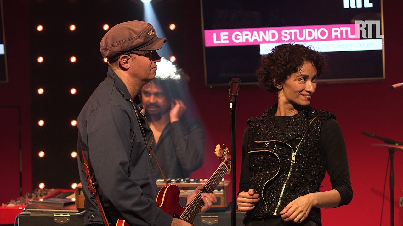 Gaetan Roussel - Help Myself (Nous ne faisons que passer)