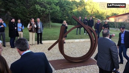 Jean-Pierre Rives dévoile une sculpture au Tholonet