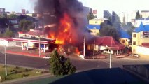 Explosion d'une station essence en Russie en 2 secondes !