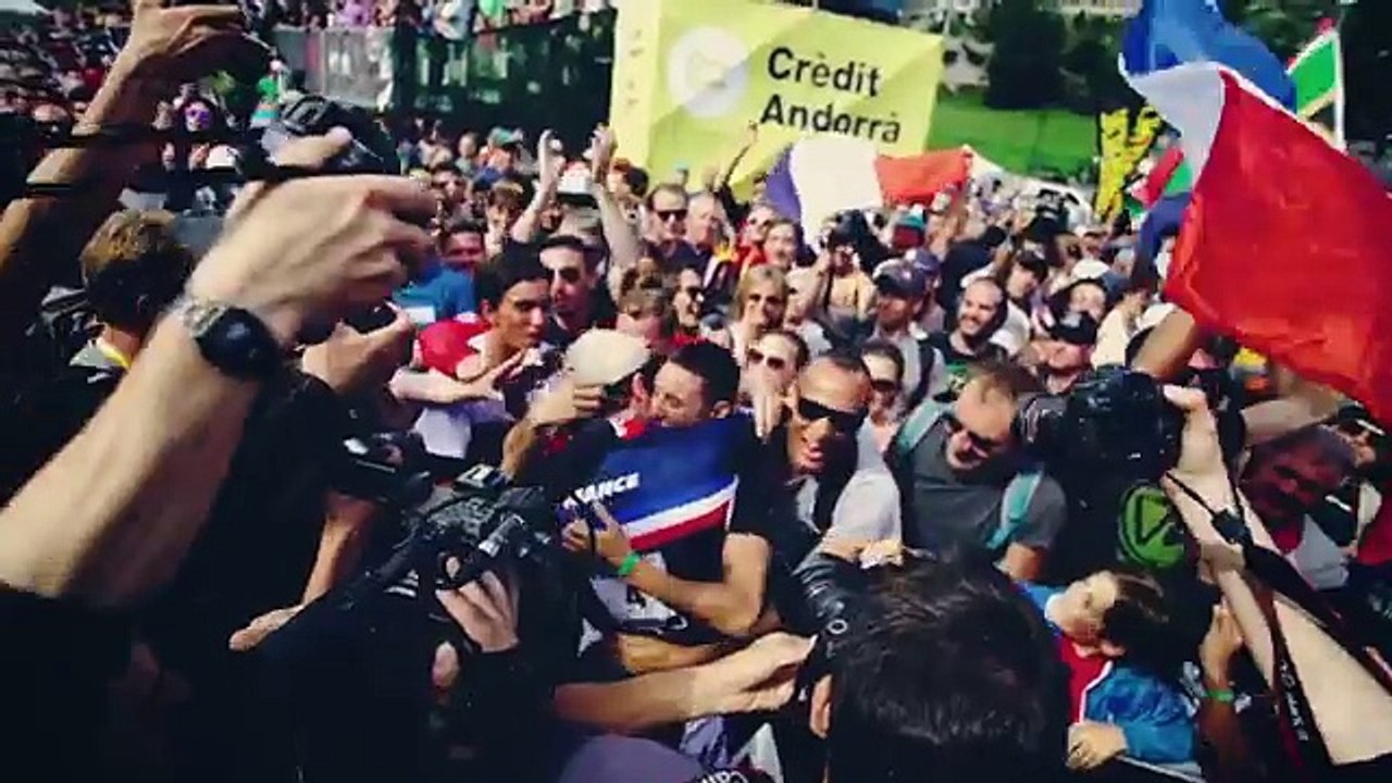 Time Waits For No One   Fast Life with Loïc Bruni S1E1