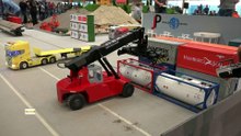 CONTAINER STAPLER HANDLER STACKER