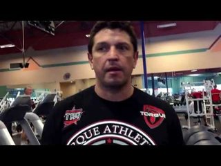 Alex Ariza pushing Felix Diaz and Thomas Dulorme to the limit - EsNews boxing
