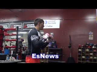 Oleksandr Usyk Last Day In Camp Before Heading Out To DC For Hunter Fight EsNews Boxing