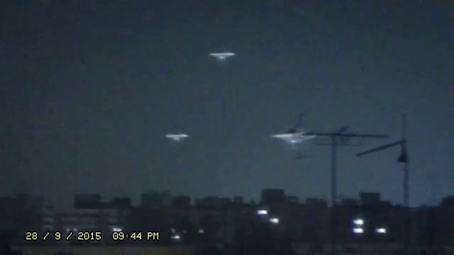 MUST WATCH! REAL UFO sighting caught on tape, Egypt 2015