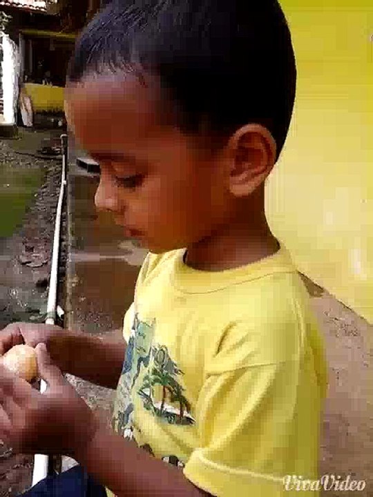 EATING ORANGE First Time