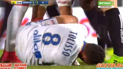Mateo Pavlović yellow card- Angers SCO vs Olympique Lyon 28.04.2017