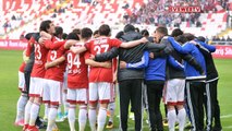 Sivasspor-Giresunspor Maçından birbirinden güzel Fotoğraflar ile Özel Klip