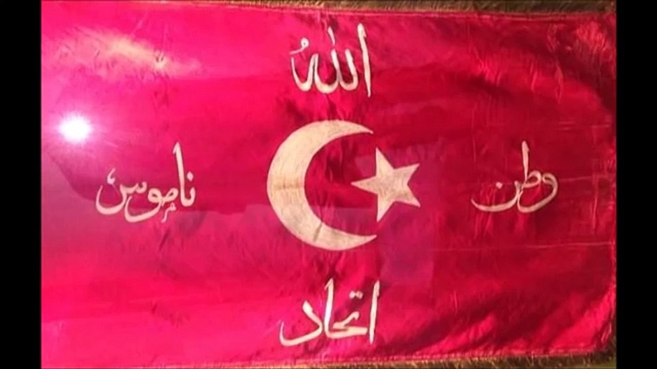 Deniz Üstü Köpürür - Zülfü Livaneli